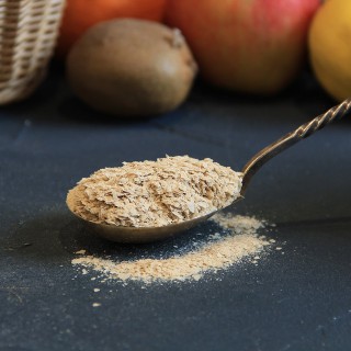 Nutritional yeast flakes