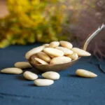 Ekologiški migdolai be luobelių