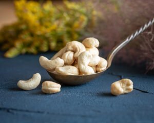 Organic cashew nuts