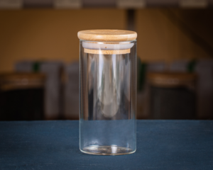 Stiklinis indas (5,5x11 cm, apie 0,2l) biriems produktams su bambukiniu dangteliu