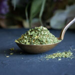 Ekologiški moringos lapai (smulkinti)