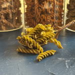Ekologiški žirnių makaronai FUSILLI su jūros dumbliais Wakame